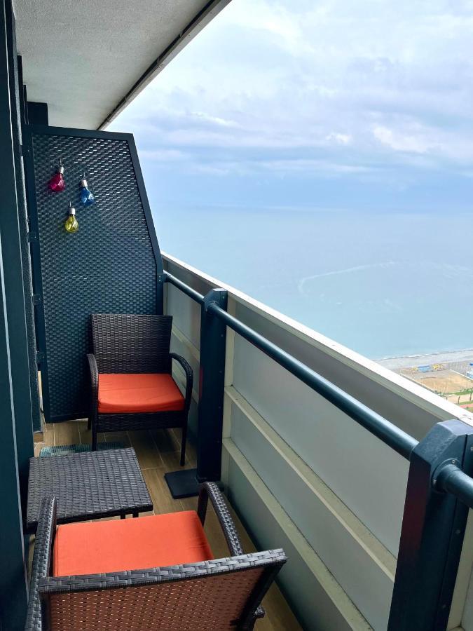 Batumi Orbi City Apartment On 41Th Floor Buitenkant foto