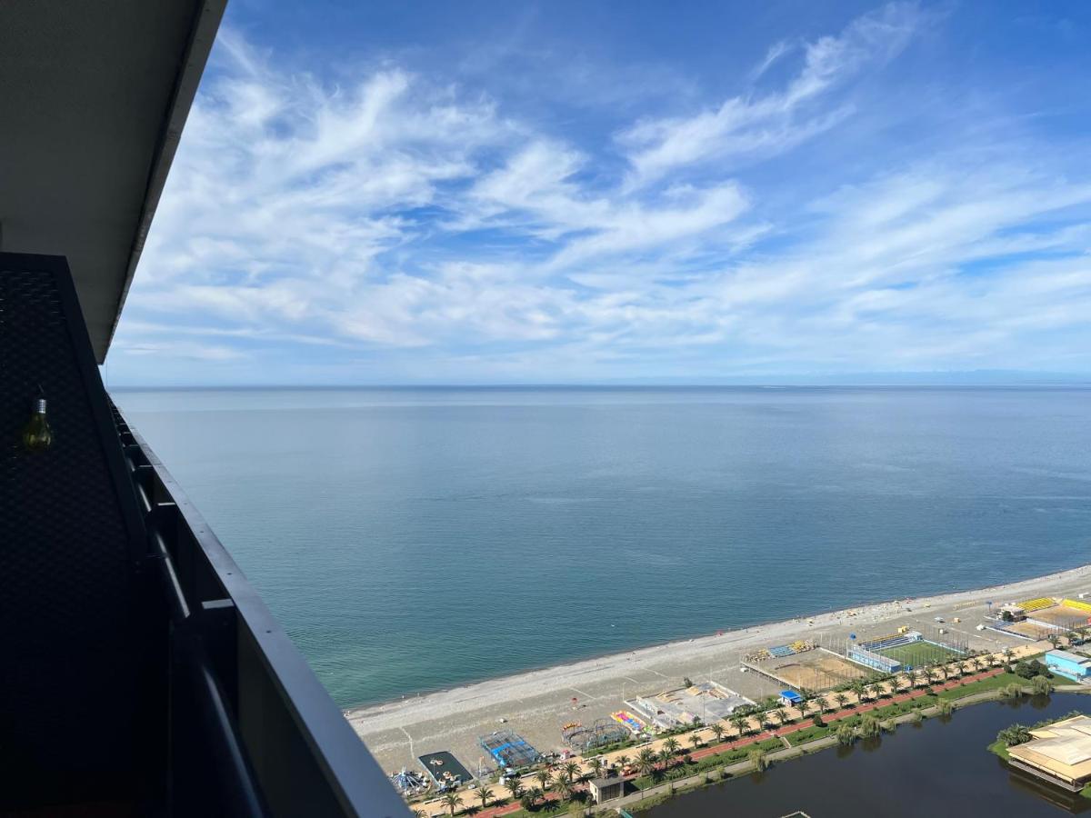 Batumi Orbi City Apartment On 41Th Floor Buitenkant foto